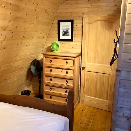 Chalets Du Bout Du Monde แกสเป ภายนอก รูปภาพ