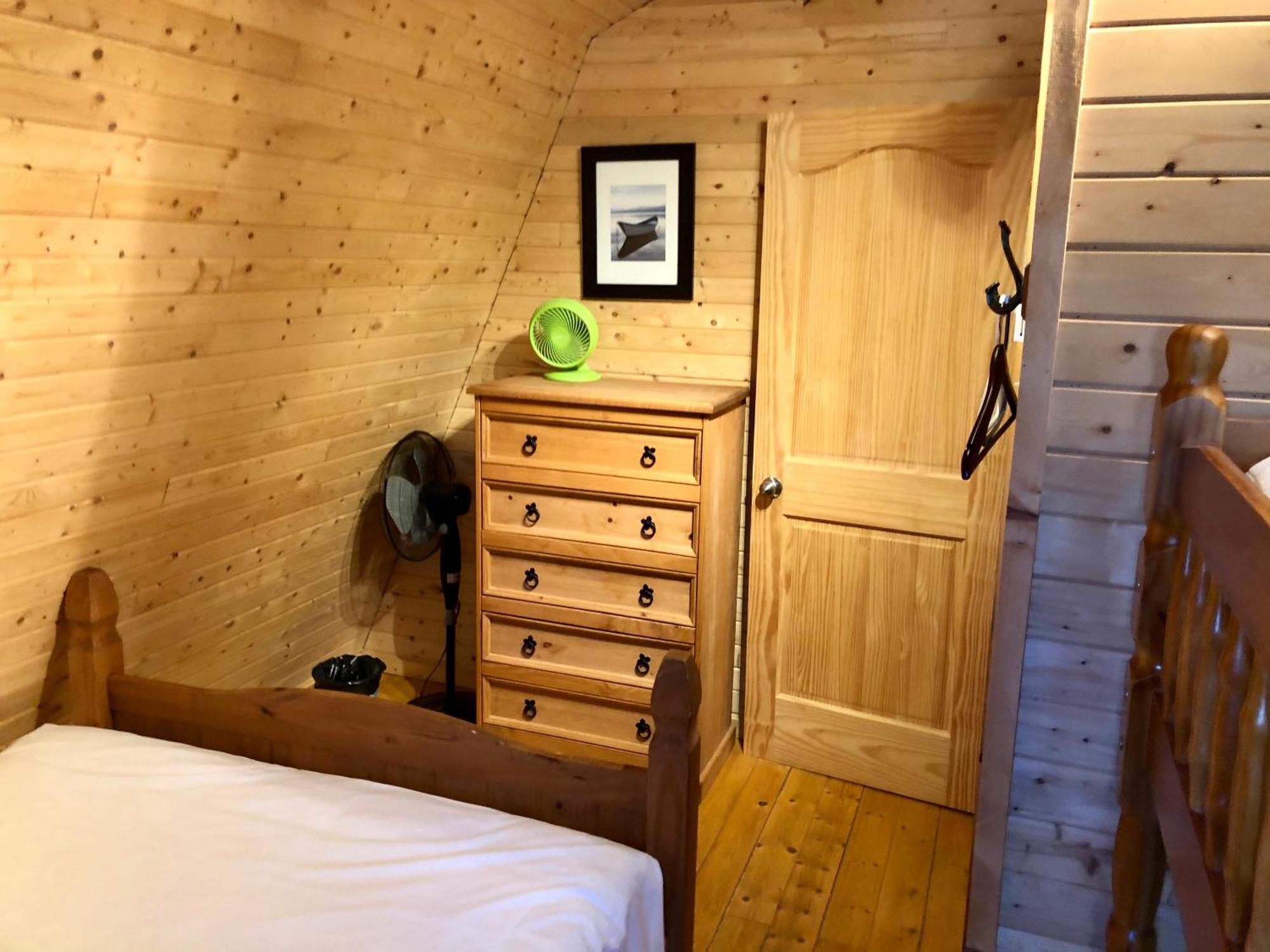 Chalets Du Bout Du Monde แกสเป ภายนอก รูปภาพ